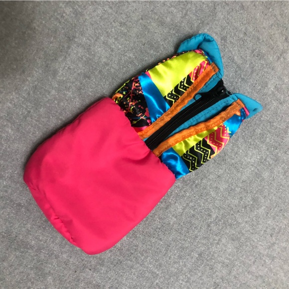 Retro 80s windbreaker for wine - Picture 1 of 2